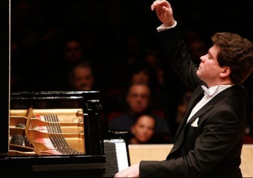 Lucchesini e Matsuev, 
musicisti mai in panchina!