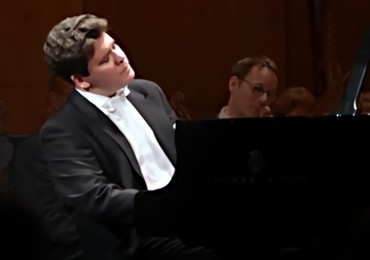 Denis Matsuev L’Enchanteur Enflamme Les Champs Elysees